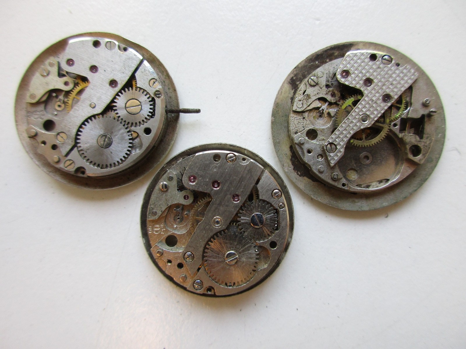 Cupillard cal. 233-60 vintage France watch movements (3 pcs) – for parts