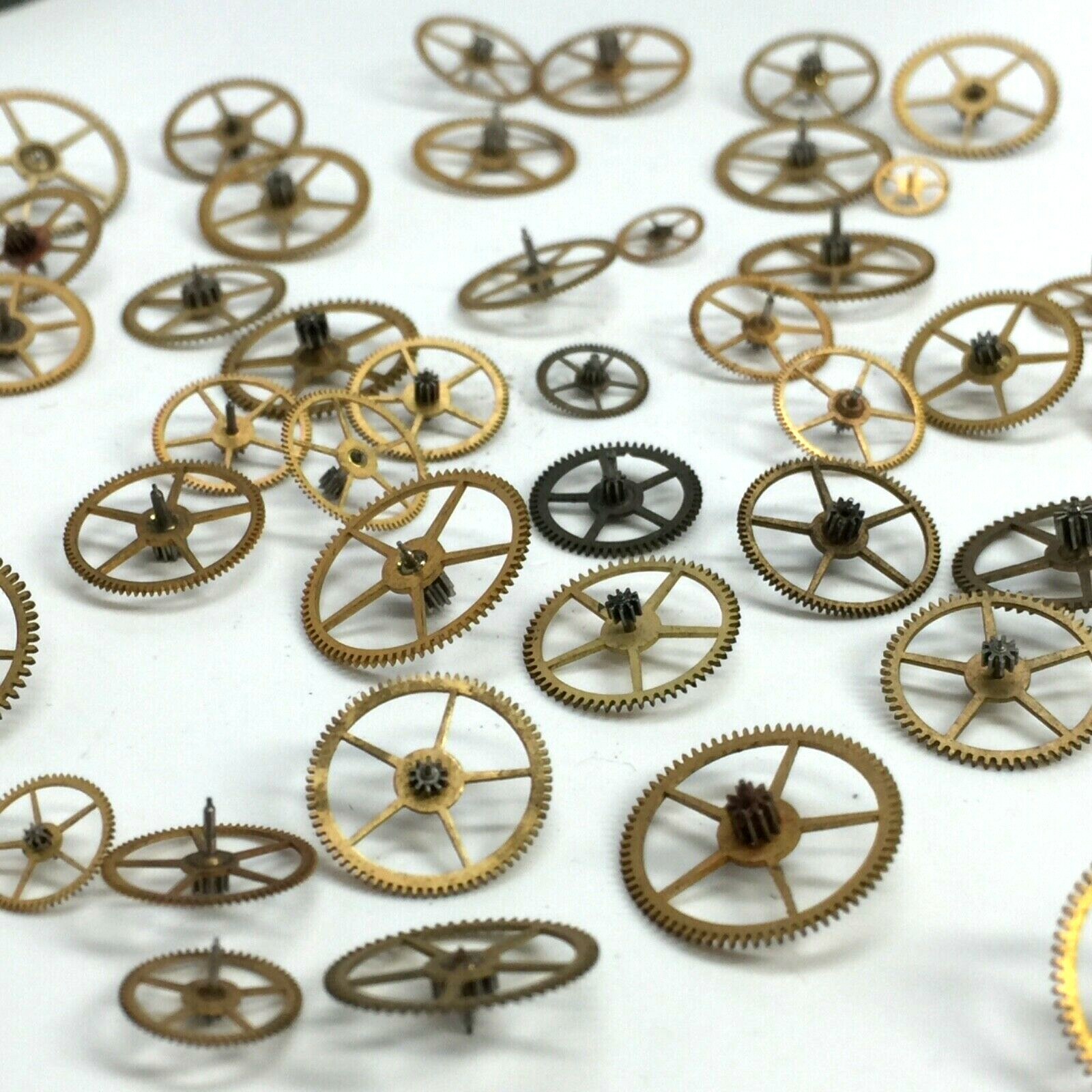 American Pocket Watch Parts 3rd Wheel Count 52 Assort Antique Waltham Container