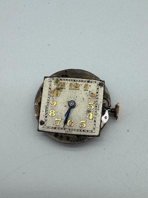 Vintage Benrus 15 Jewels 32207 Watch Movement WORKS