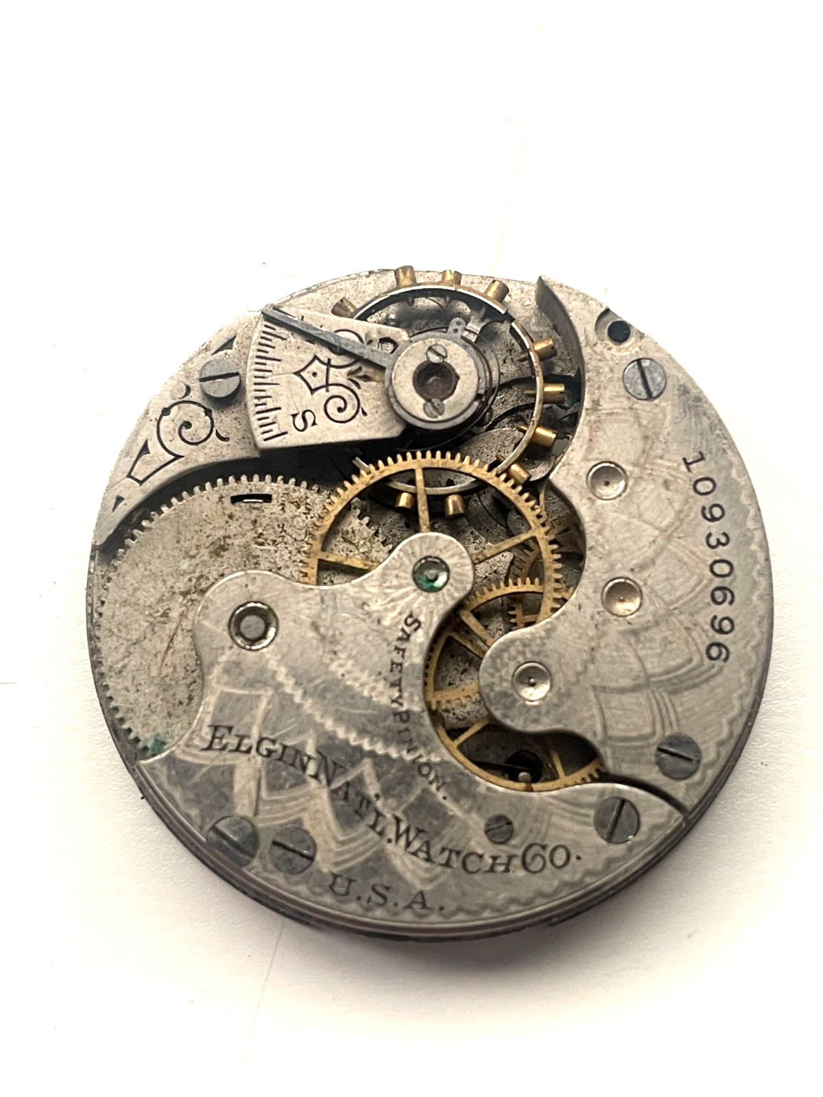 Elgin National Watch Co Pocket Watch Movement for Parts 33mm