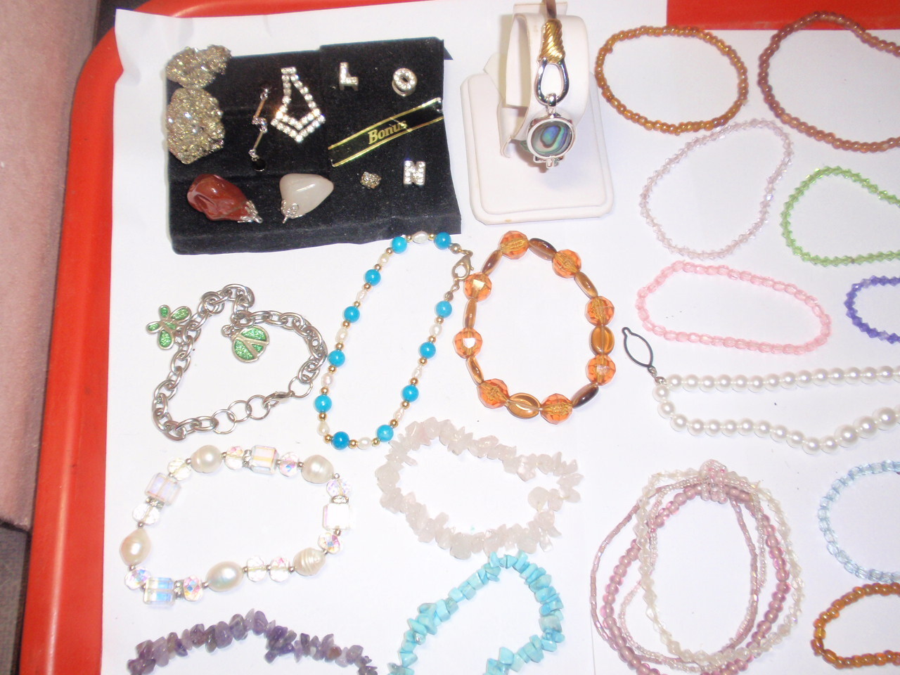 Vintage Jewelry Lot ~22pcs Hand Bracelet , Natural Crystal Pendant &More #HMS 89