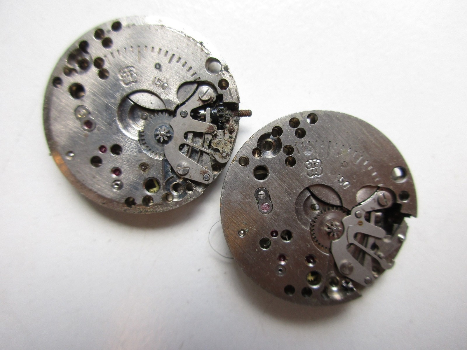 FHF Fontainemelon cal. 150 Swiss vintage watch movements – for parts