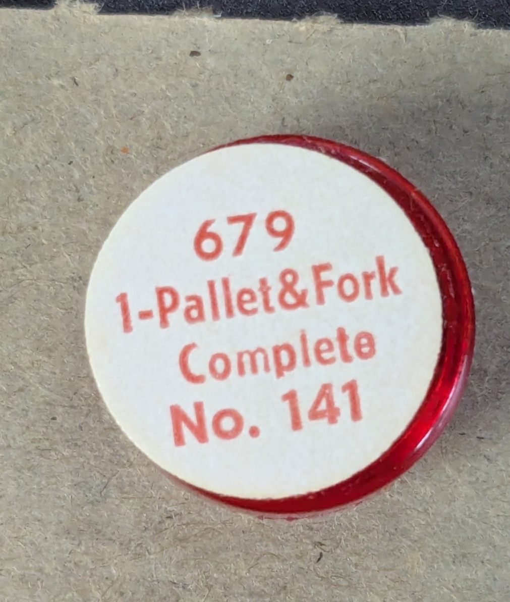 NOS Elgin Cal. 679 – Pallet Fork Complete – Watch Part Watchmakers 141 / 710