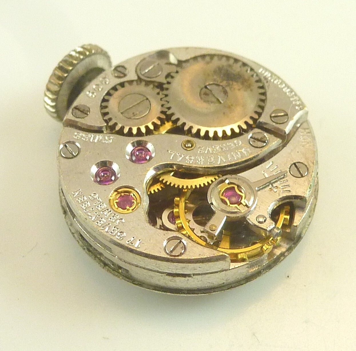 Universal Geneve 600 Wrist Watch Movement – Good Balance – Parts / Repair