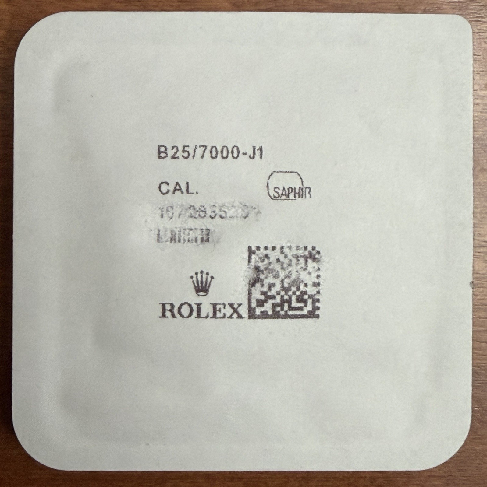 Genuine Rolex 25/7000 Sapphire Crystal Daytona New Sealed