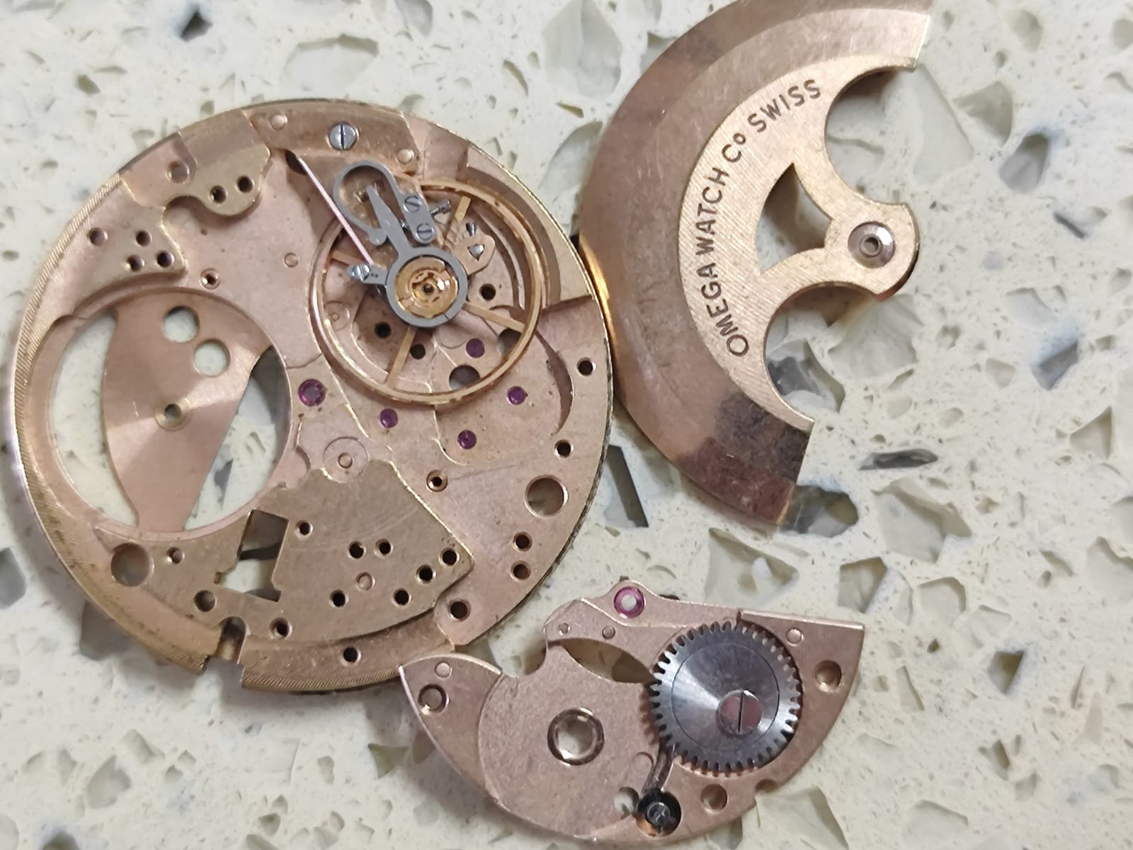 OMEGA 565 Automatic Cal. 565 Lot Parts Uesd Y