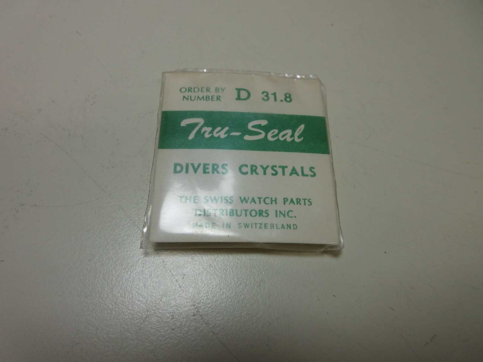 TRU SEAL ROUND DIVERS WATCH CRYSTAL D 31.8 WATCHMAKER REPLACEMENT PART #366