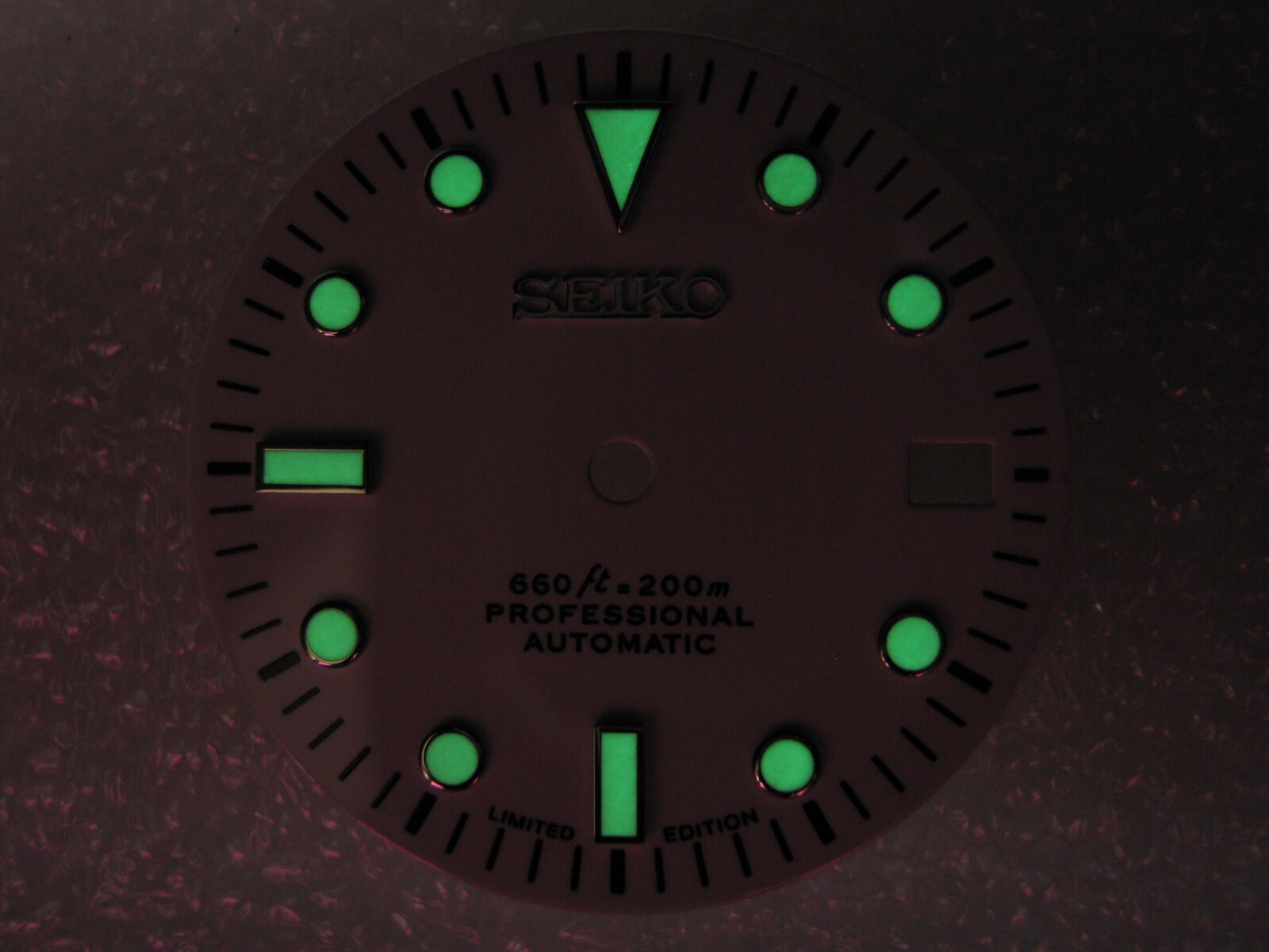 New REPLACEMENT GLOSSY WHITE DATE Dial for 7S26 / NH35 / NH36 / 4R35 / 4R36