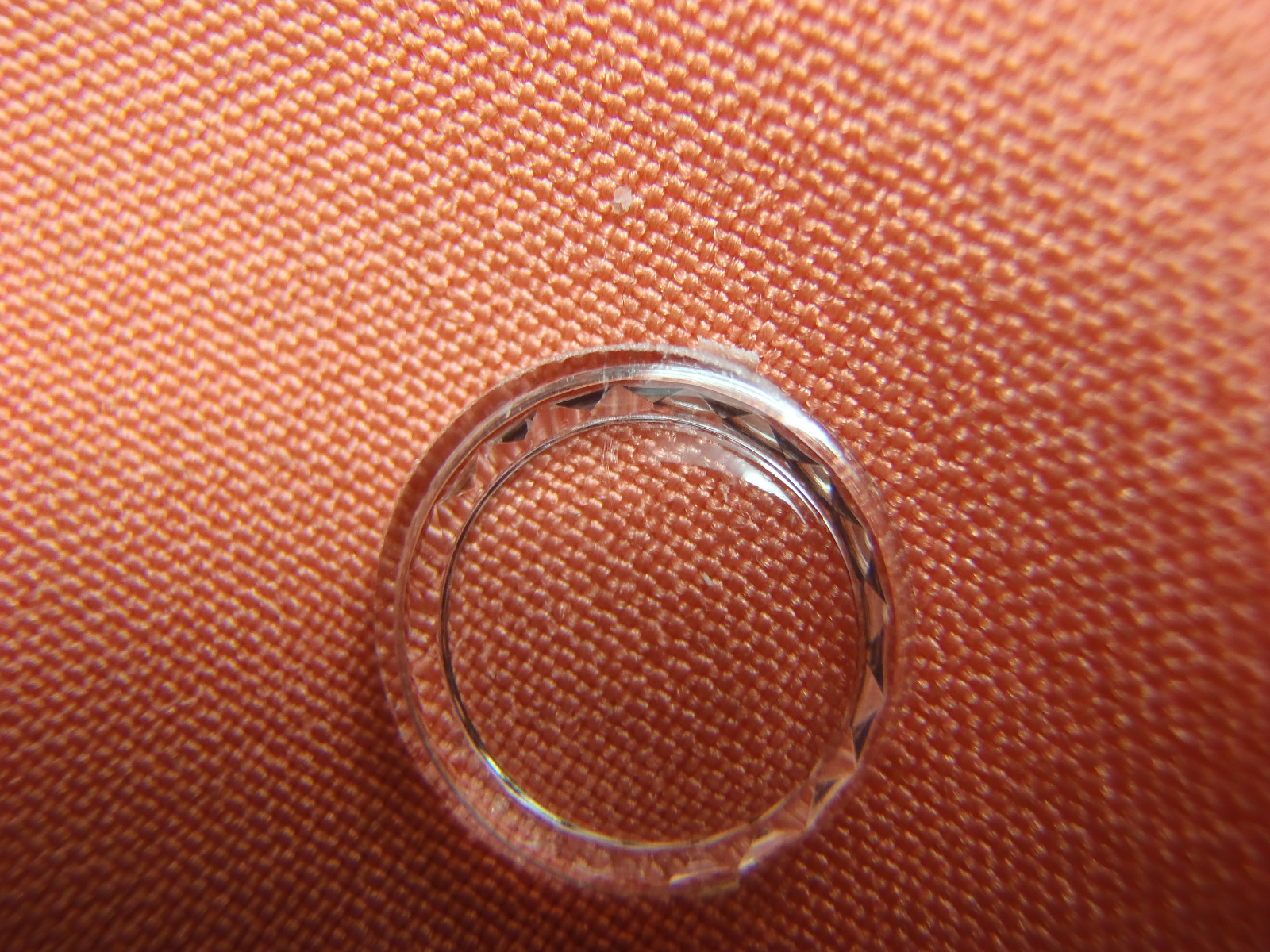 FWC HIGH ROUND Diamond Edge PLASTIC WATCH CRYSTAL 10.7 MM NOS
