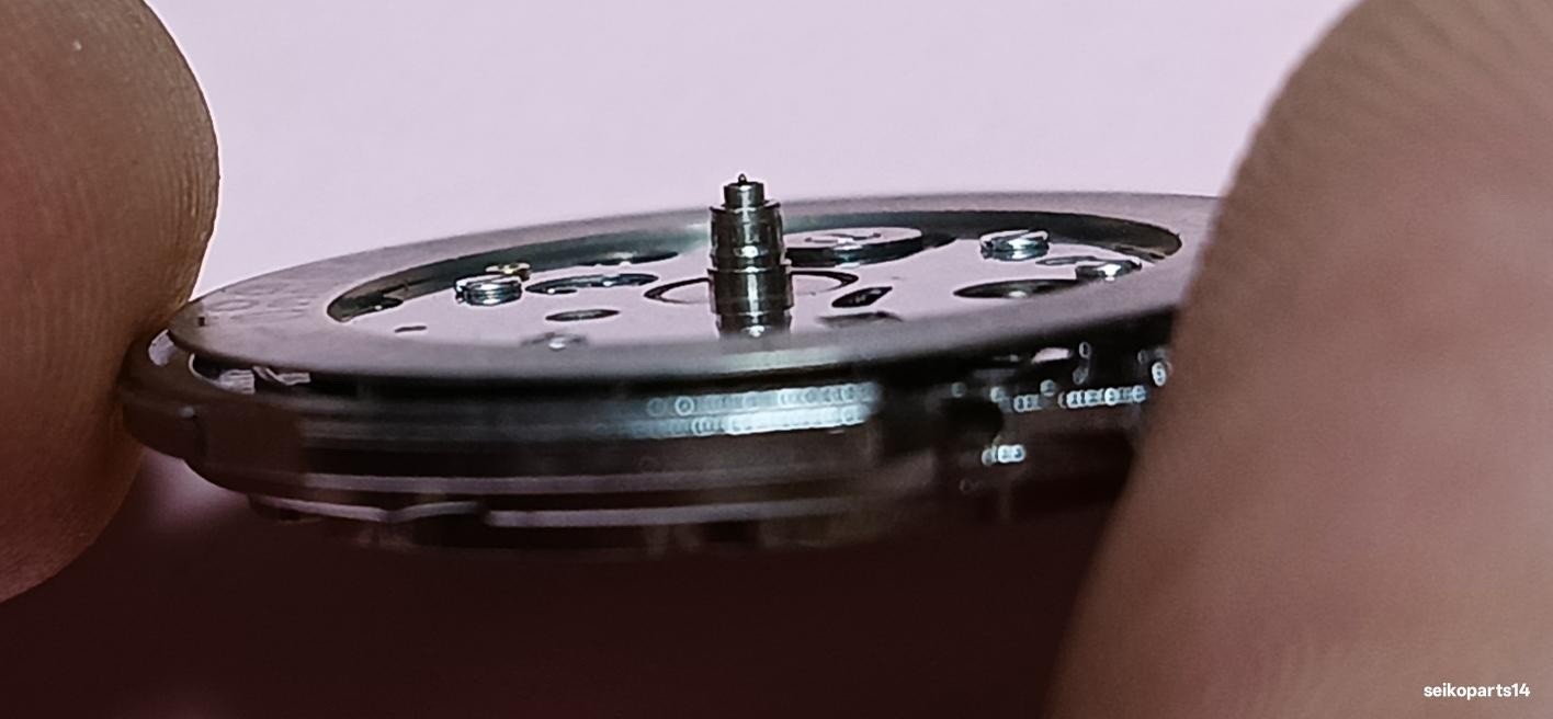 GENUINE SEIKO 7002A MOVEMENT SINGAPORE 7002-7000 7002-7009 7001 7002-700A 700J