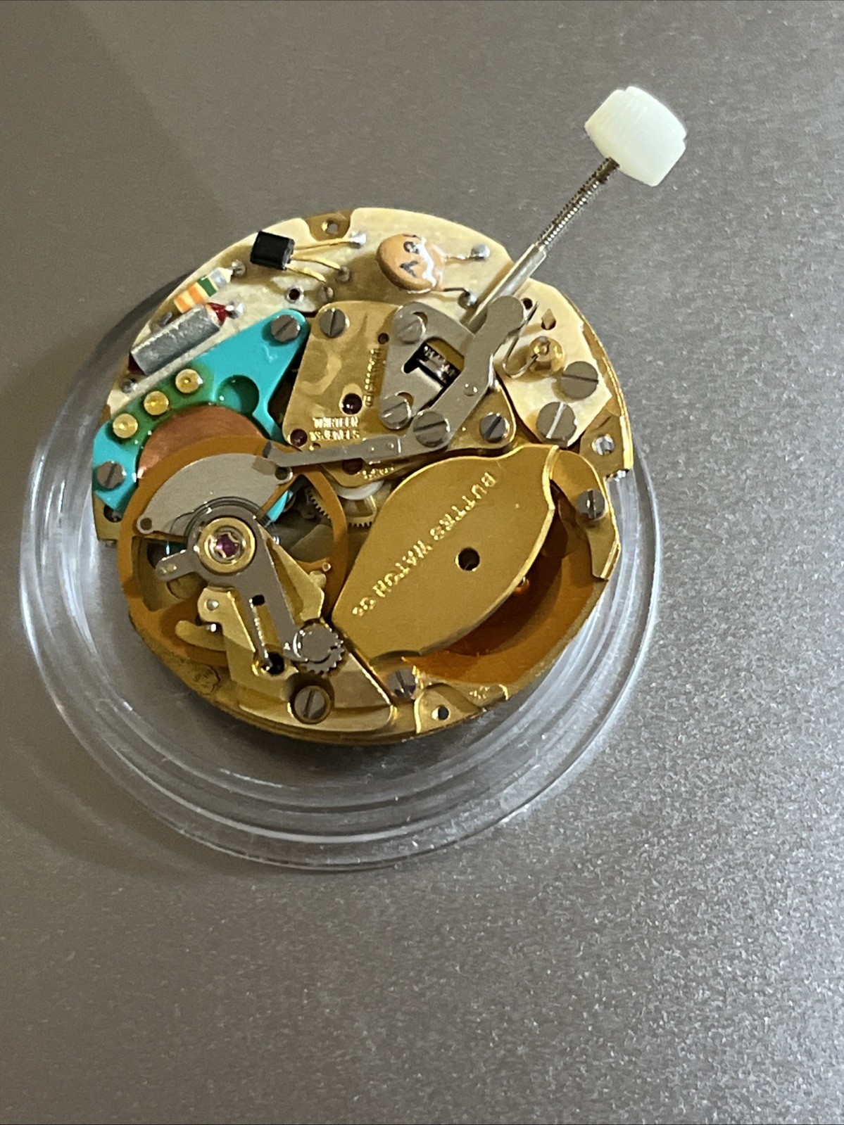 Buttes Watches ESA Watch Movement Y2 9154 Automatic Authentic Swiss Made