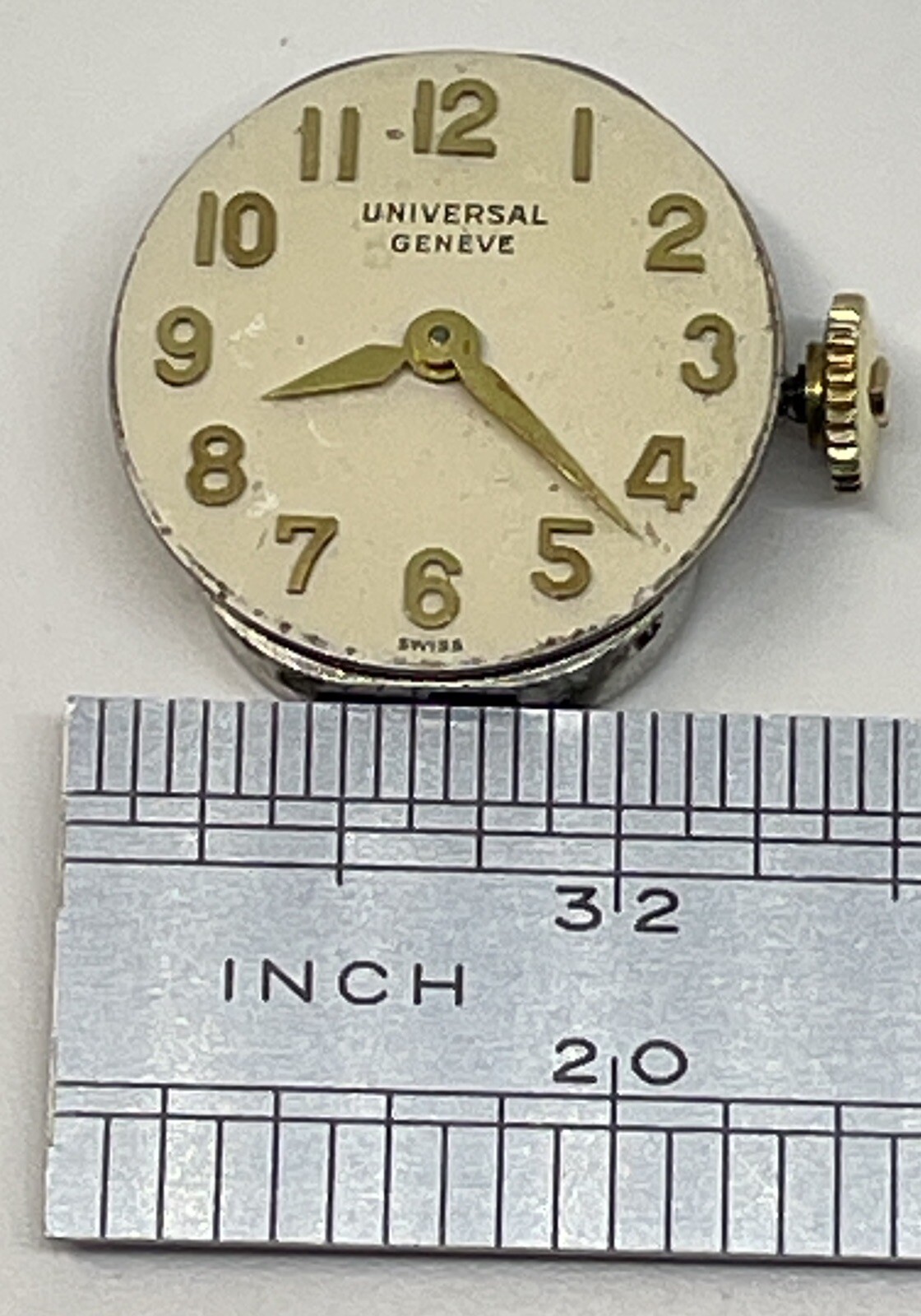 UNIVERSAL GENEVE MOVEMENT Swiss 17 Jewels Runs