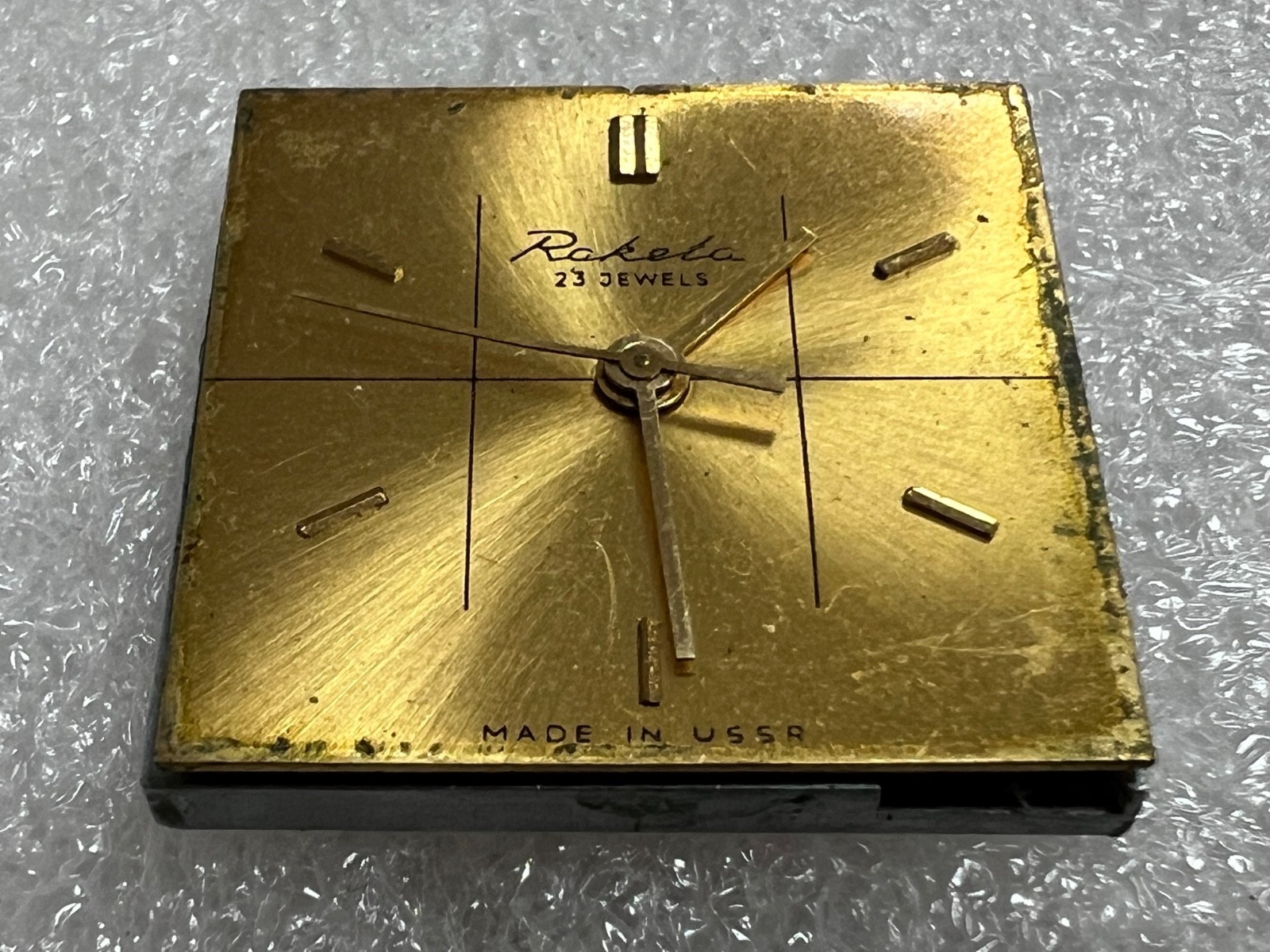 Watch movement USSR Raketa Cal.2209 plus Dial. For parts .