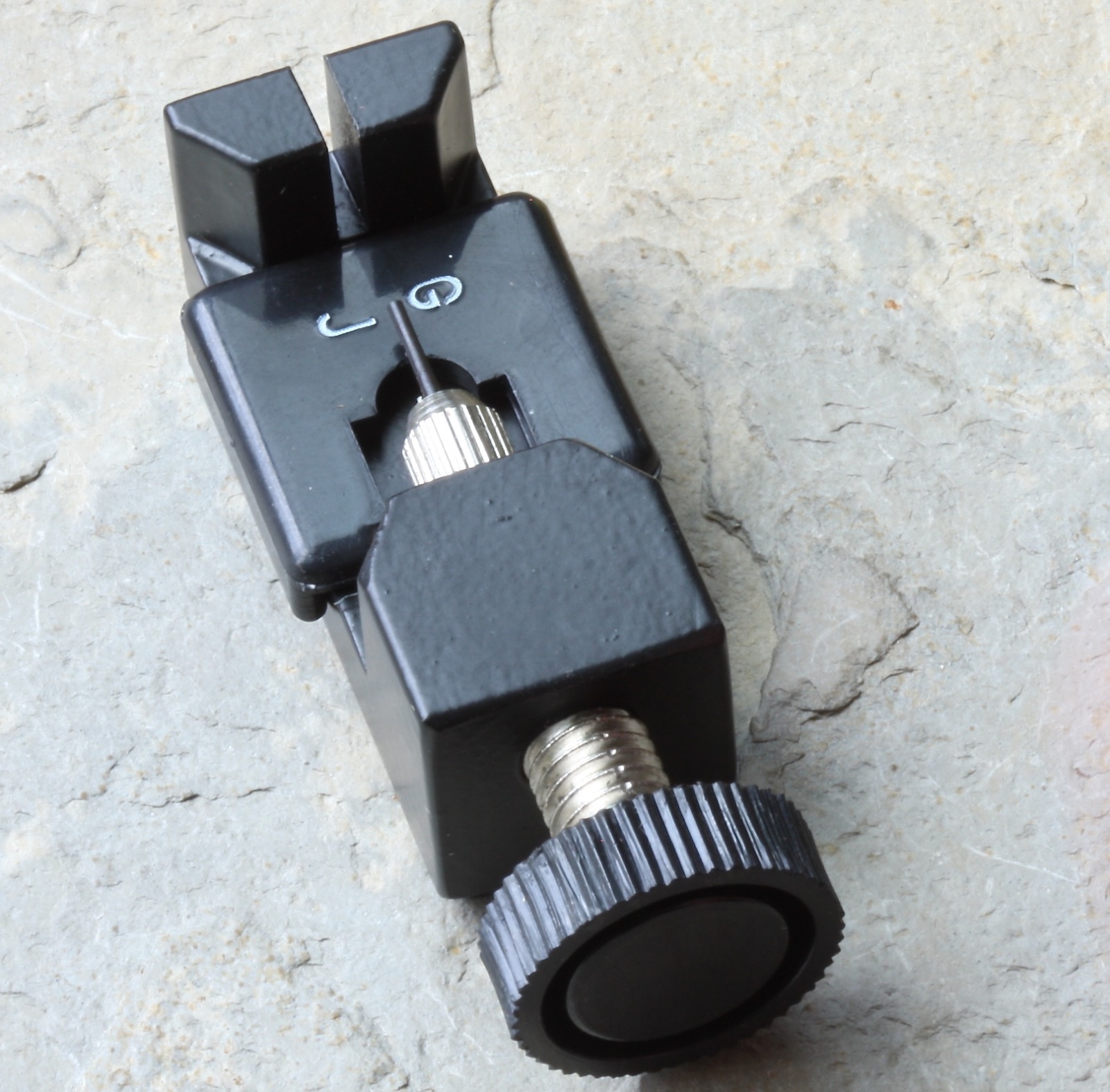 Link pin remover tool compatible with NSA vintage watch bracelet band links