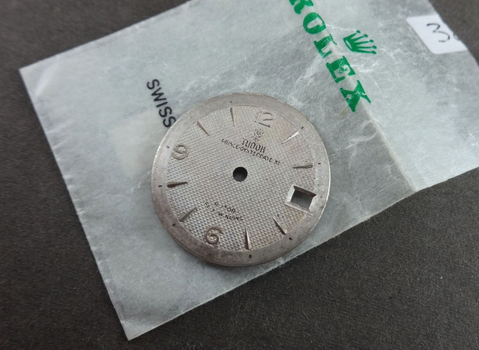 Vintage TUDOR Prince Oysterdate 31 Honeycomb 23.2mm Dial