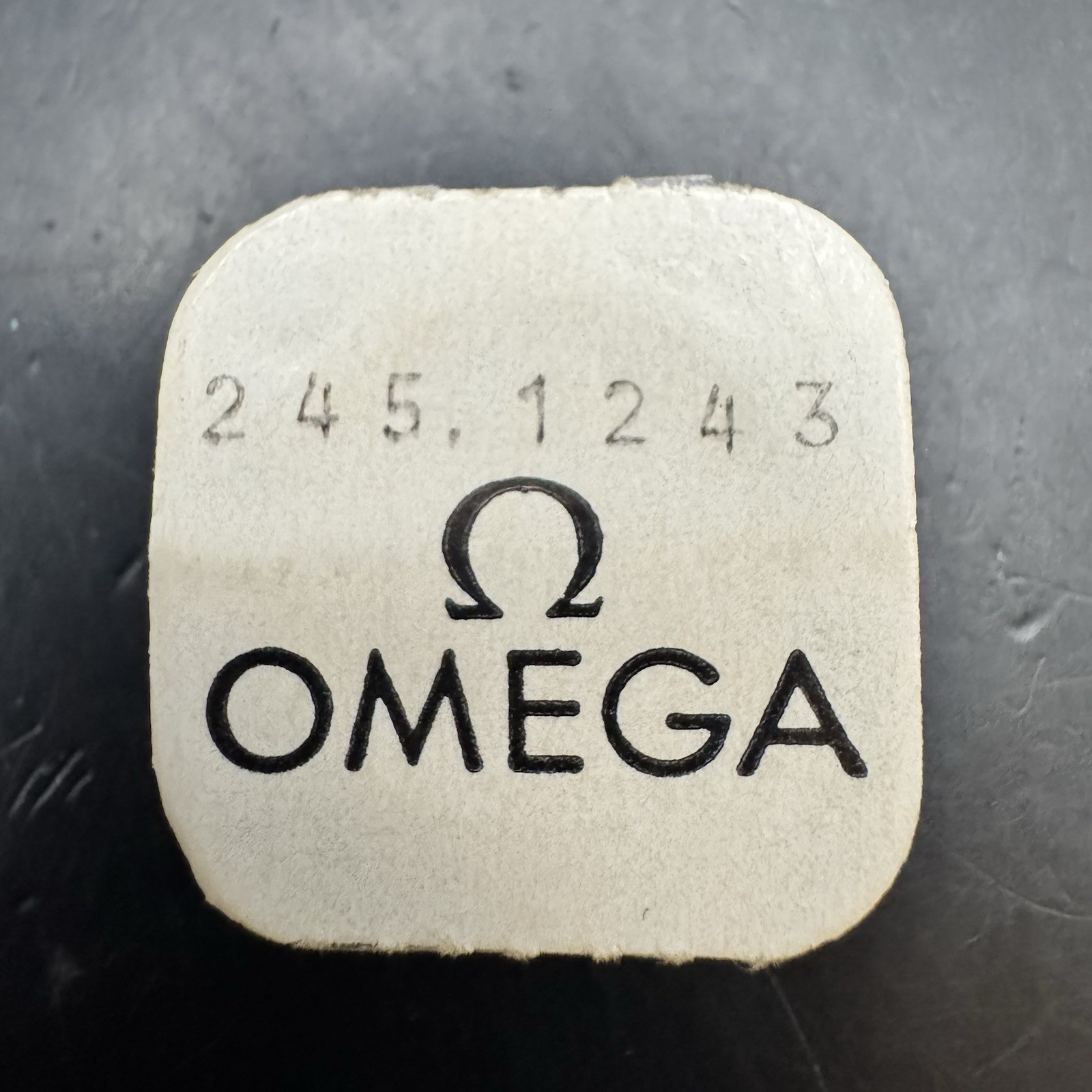 One New Genuine Omega 4th Fourth Wheel 245-1243 Cal. 245 Part #1243 NOS