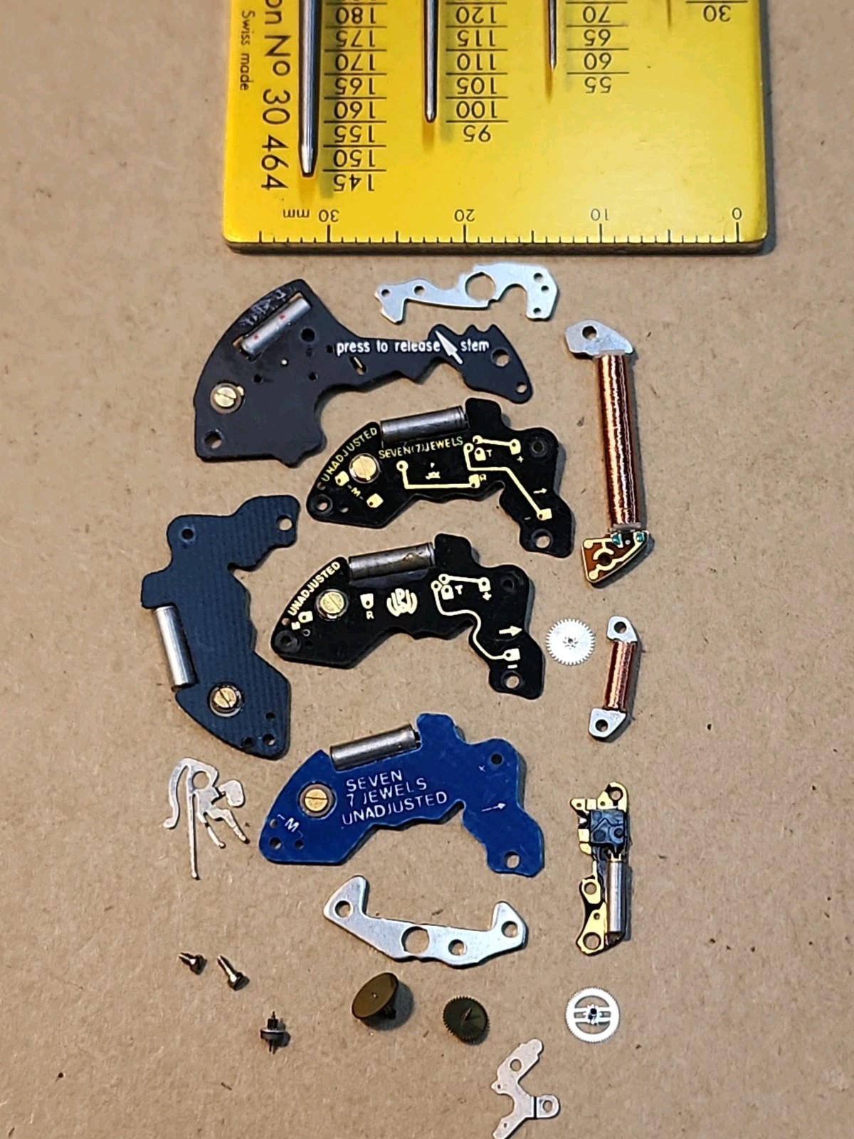 Lot Of Mixed NOS Circuits Coils Quartz Watch Movement Parts Repairs Spares