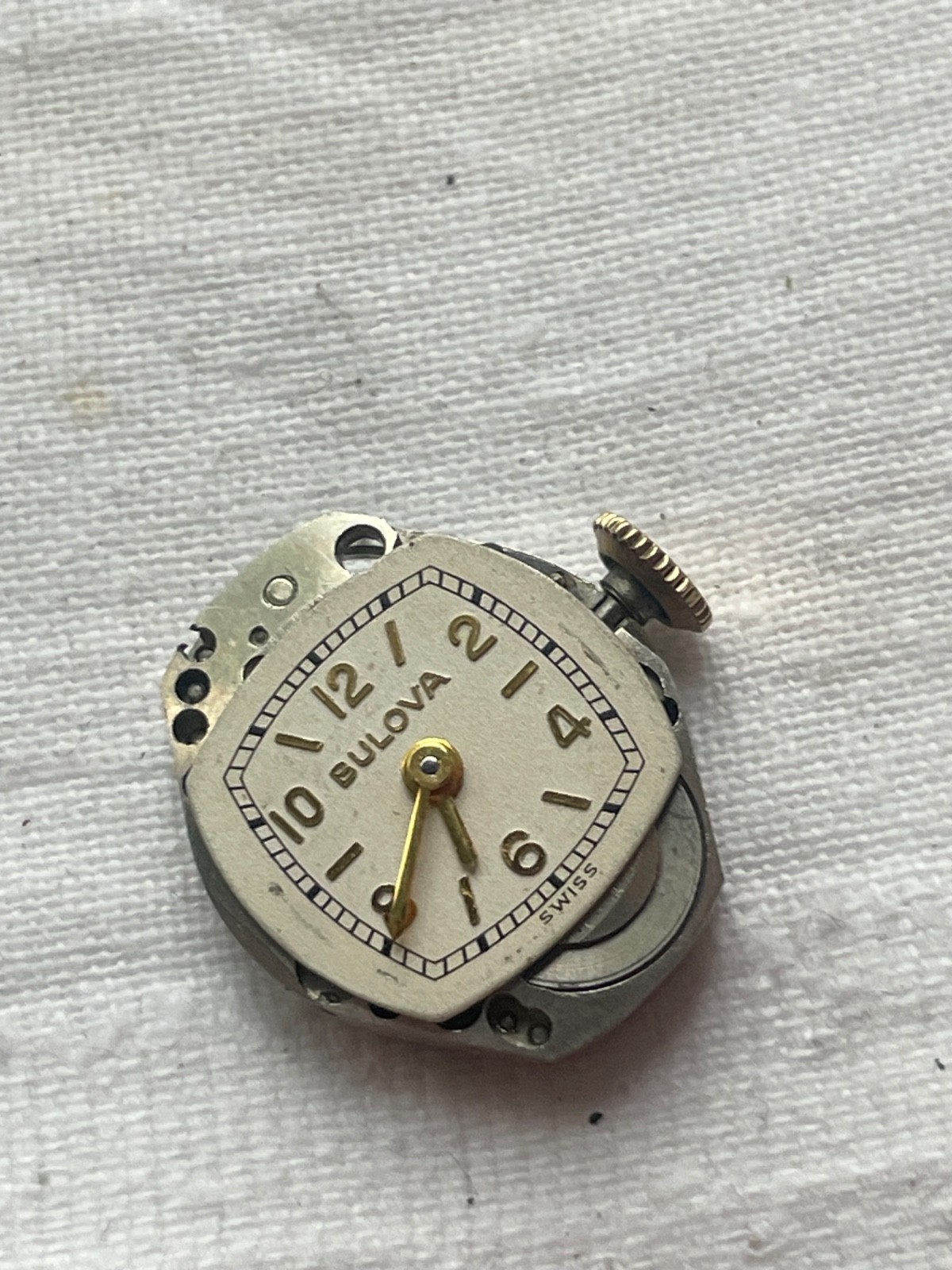 Bulova 6AM – movement for ladies watch RUNS , lot 0406