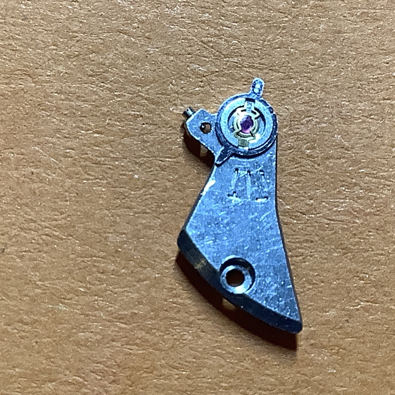 CLASSIC WATCH PARTS. WOSTOK 2209/14 BALANCE COCK. TYPE 1
