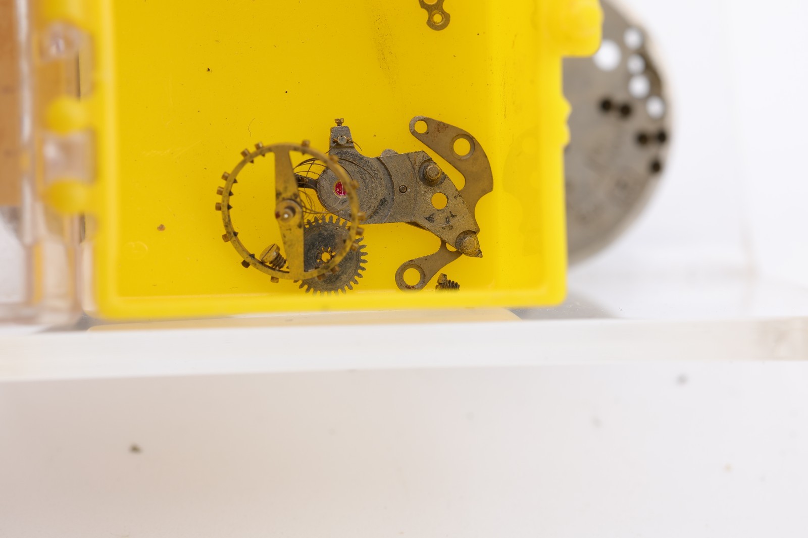 FHF 175 BENRUS MODEL AR15, AR2, WRIST WATCH MOVEMENT PARTS (KW)