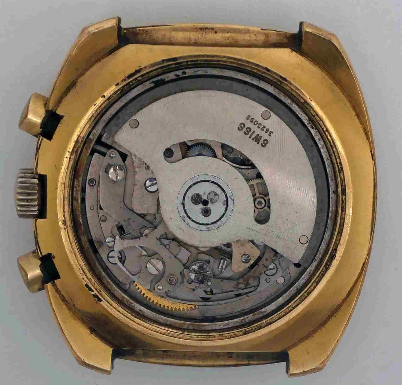 VTG PHILIP MORRIS Gold Plated Chrono. Ref: 9805. Cal: Lemania-1341. Service