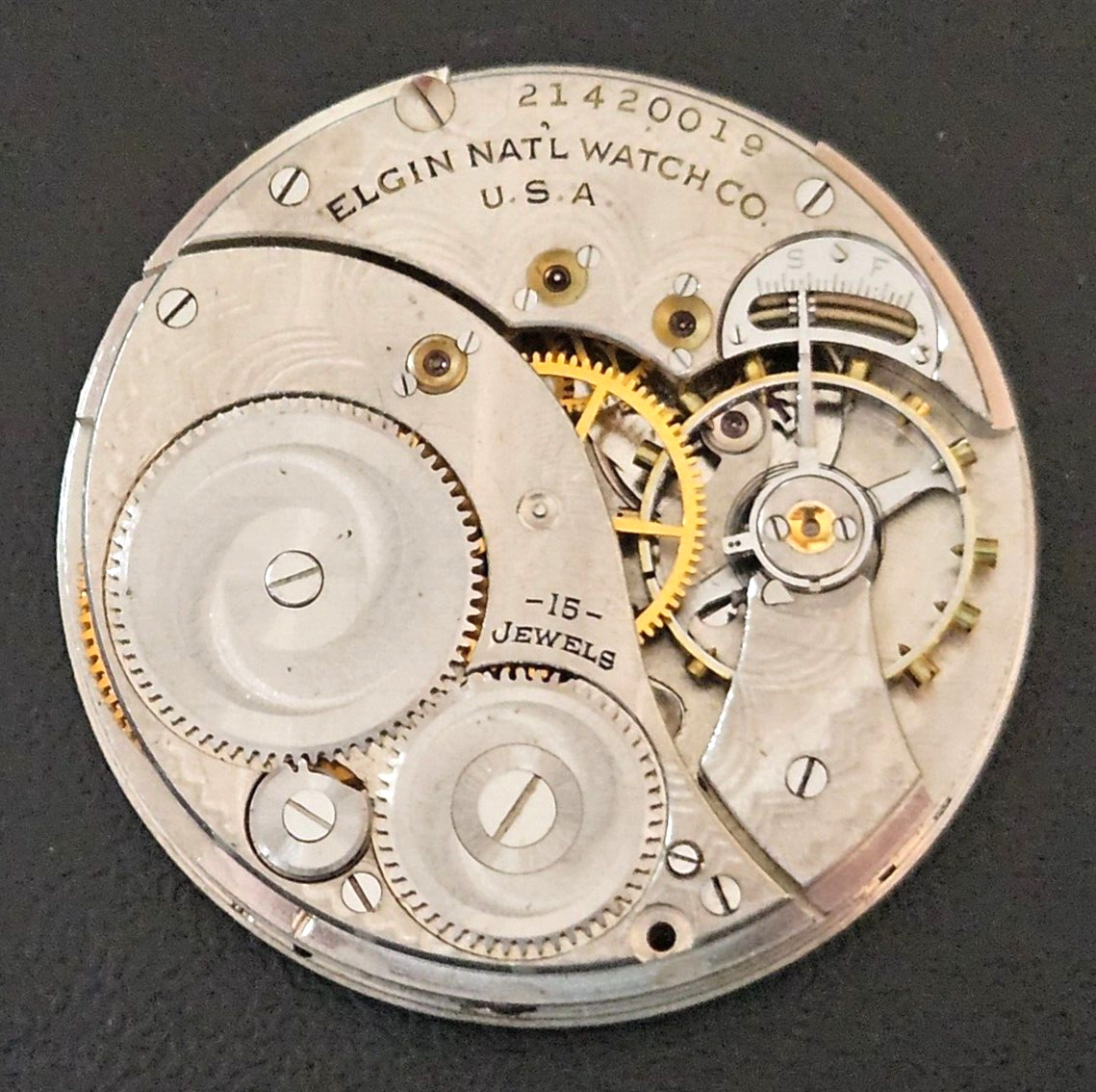 1919 ELGIN 315 12s OF 15J USA WATCH MOVEMENT LOT.124
