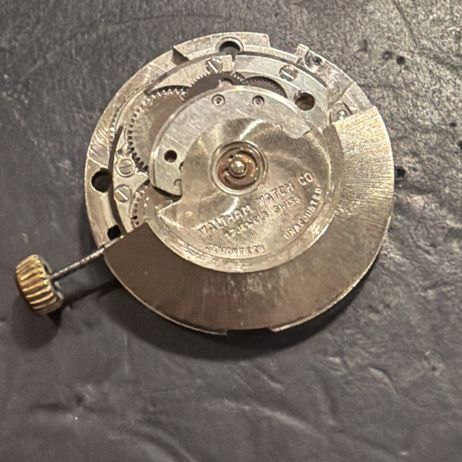 AG12 VINTAGE MEN’S WALTHAM AUTOMATIC WRIST WATCH MOVEMENT UNTESTED SOLD AS IS***
