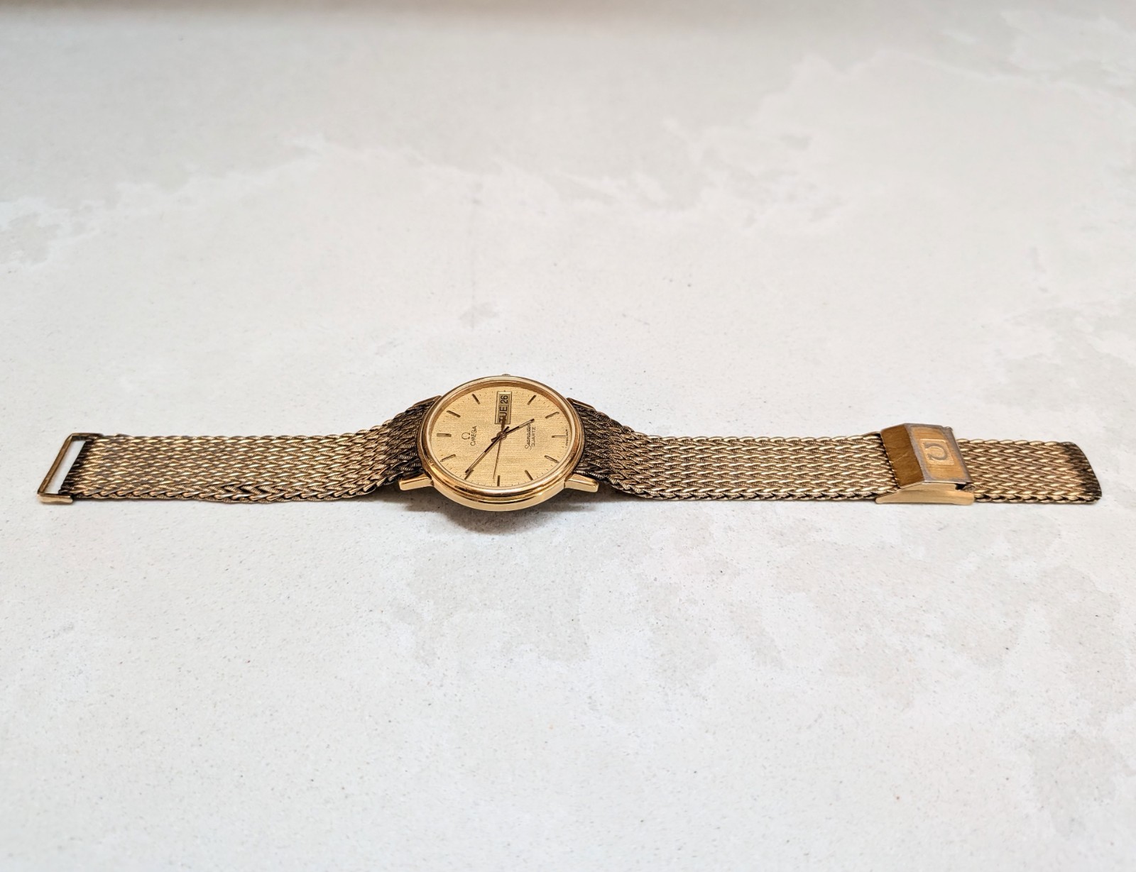 Vintage Omega Seamaster Quartz 1437–Gold Plated–Clean Dial–For PARTS OR REPAIR
