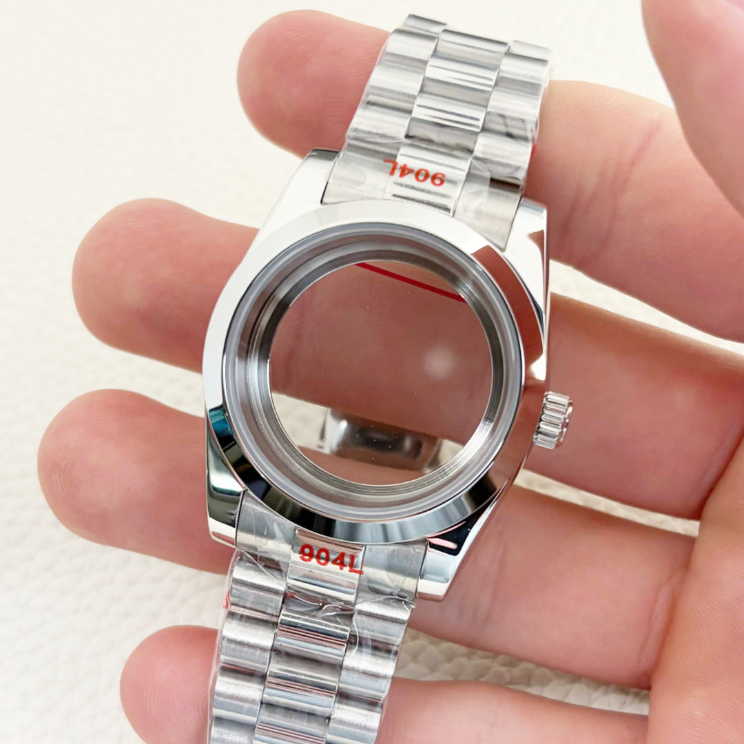 36MM Smooth Bezel Silver Watch Case Sapphire Glass Fitting NH35/36 Movement
