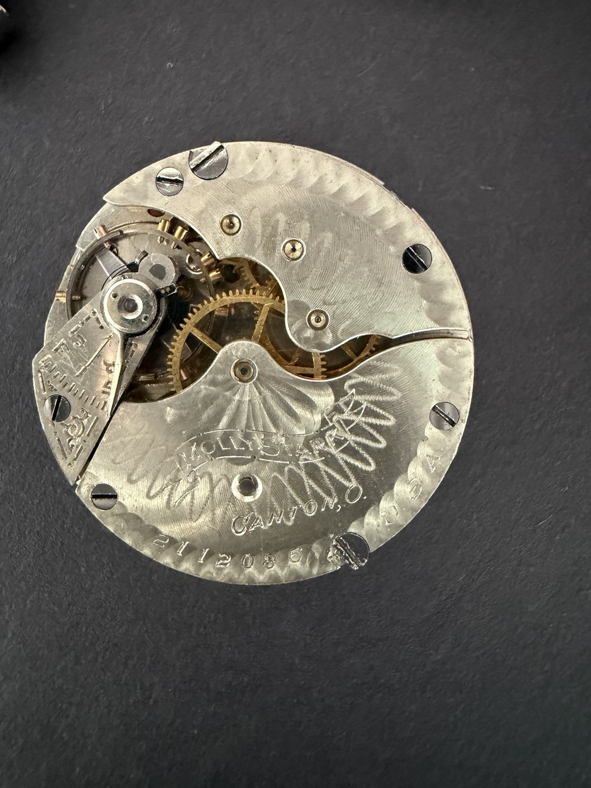 Vintage Lot of 4 Pocket & 1 Swiss Wrist Watch Movements Elgin Waltham Hampden