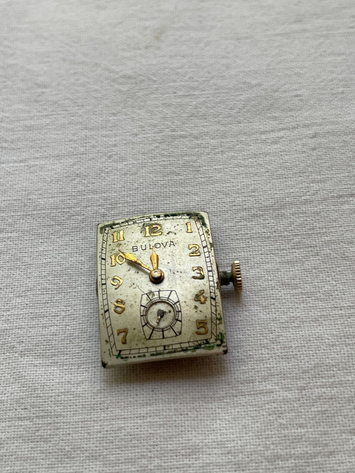 Bulova 8AE – movement for mens watch RUNS, lot0408