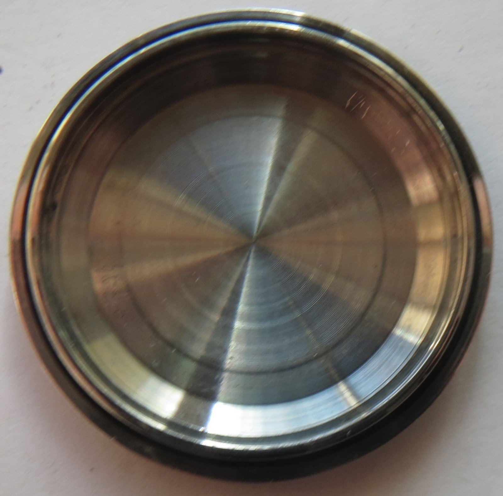 Mens wristwatch steel case screwback 36,5 mm. in diameter for movement 30 mm.