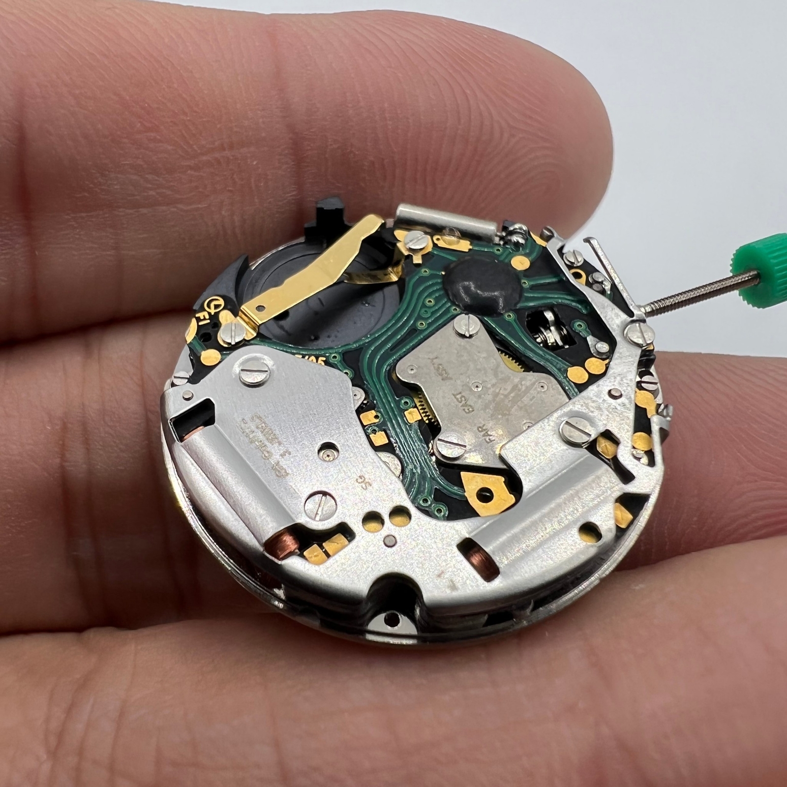 ISA 8172 Silver Quartz Movement Date At 4 With Watch Stem