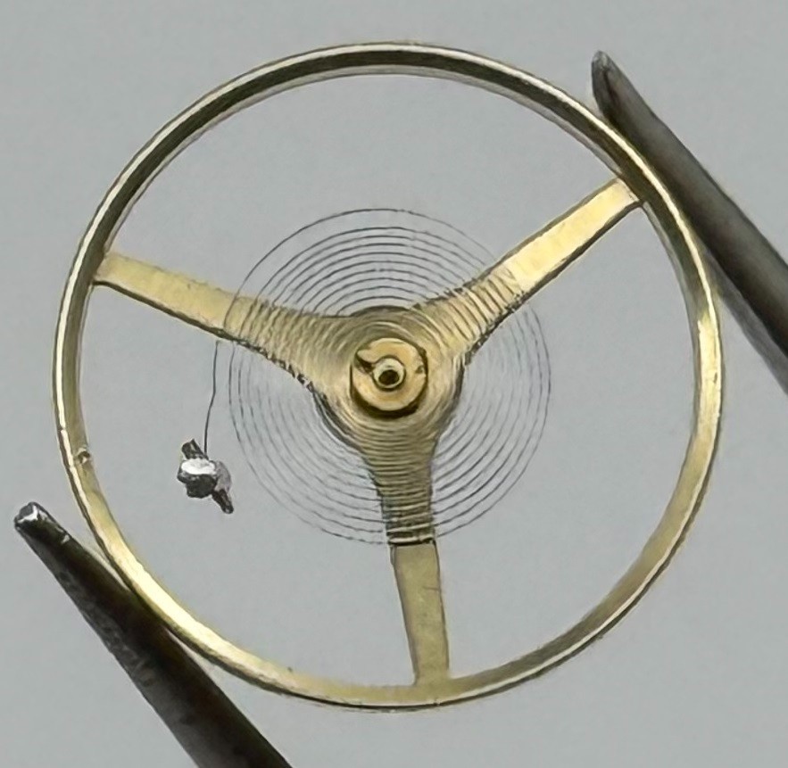 Cupillard 233/68 233/70 Balance Wheel Complete And Spring 1794 Watch Parts NOS