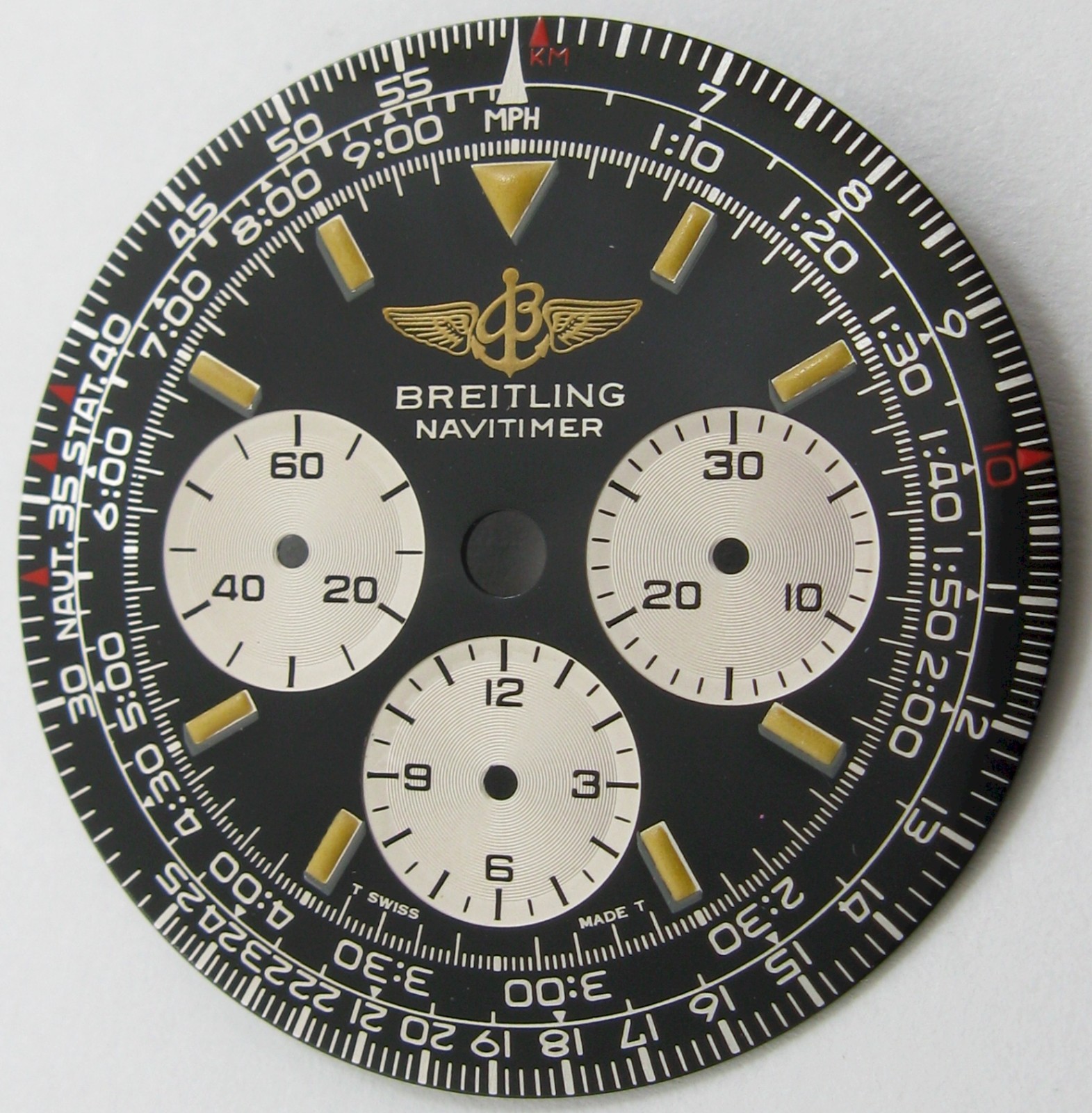 Vintage black Dial Breitling Navitimer 3 registers diameter 32 mm