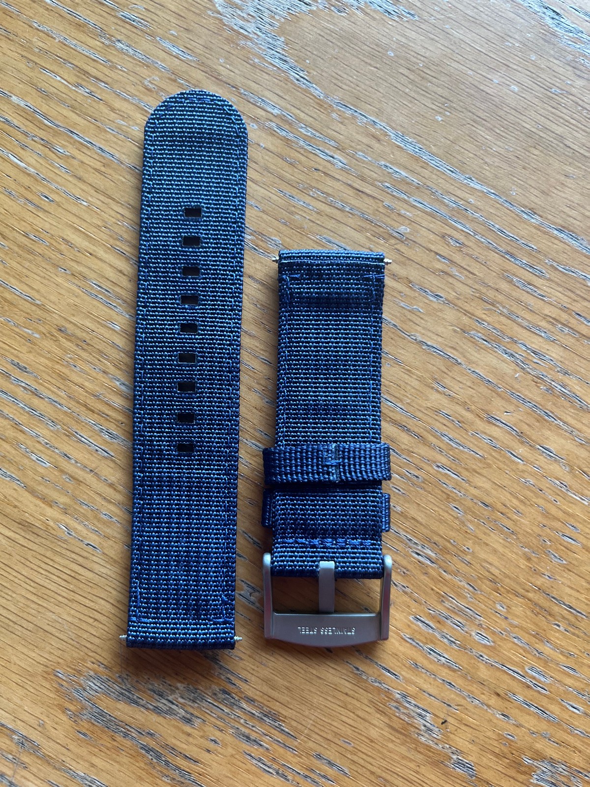 Watch Straps (Metal and Nato) for Luminox Atacama Field Watch – New unused