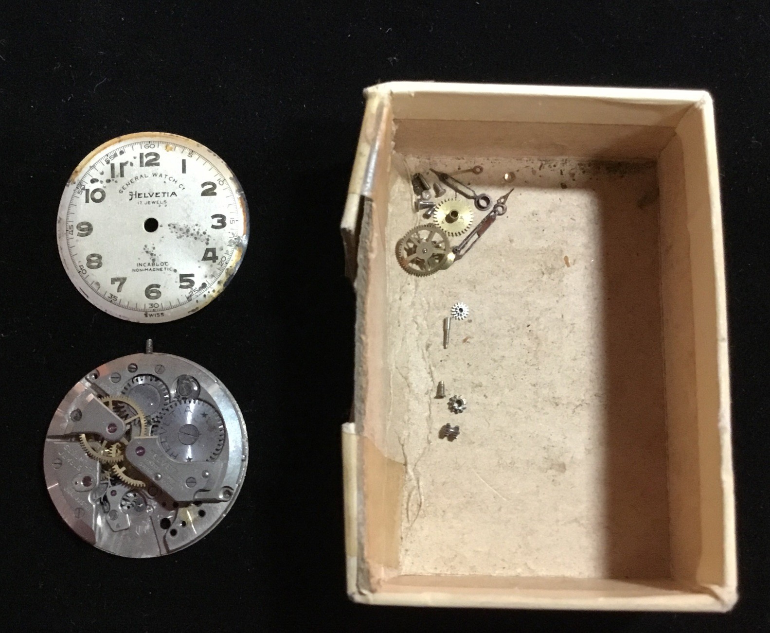 General Watch Co. HELVETIA 800D Military WWII Tench Watch Movement Dial Parts