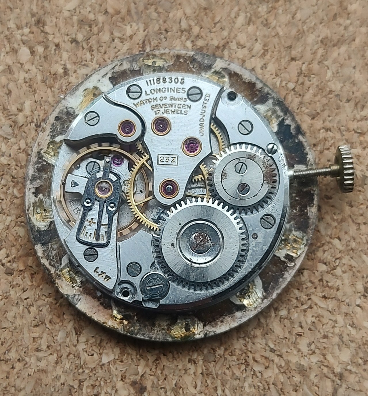 Longines 17 Jewel Diamond Mystery Dial, cal.23Z, Movement in Running Order !!