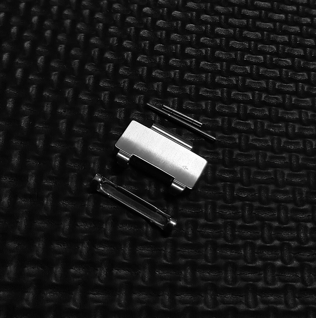 Genuine New OMEGA Constellation 18mm Bracelet Link SS Rounded Joint Unused