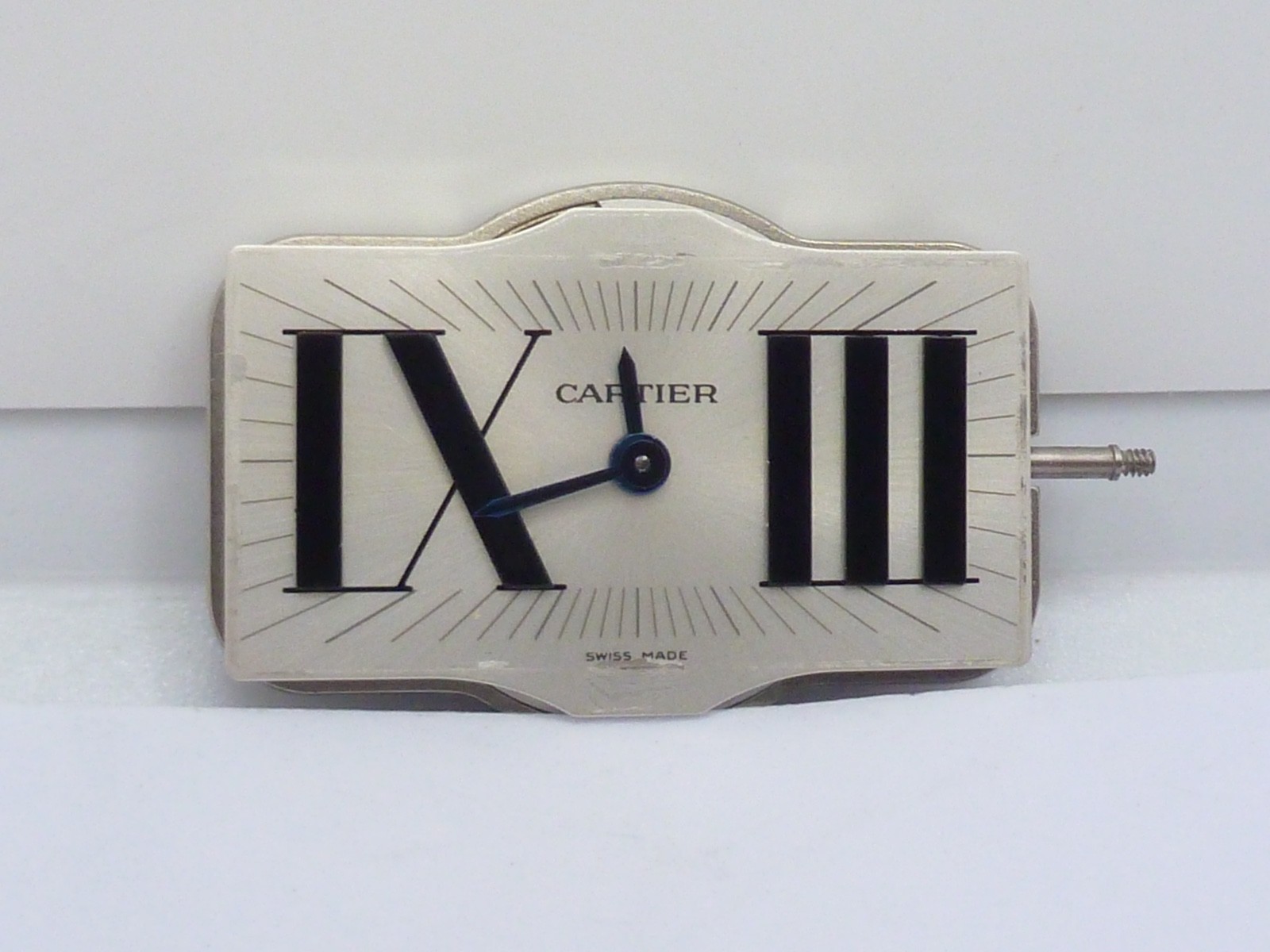 Cartier 157 Movement – Works with dail hands Quartz
