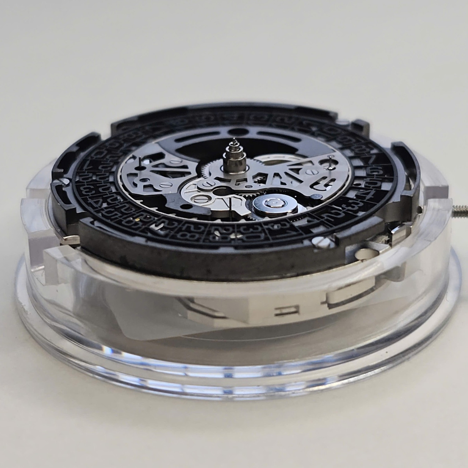 TAG Heuer H02 Movement | Genuine In-house COSC Column Wheel | Cal. Heuer 02