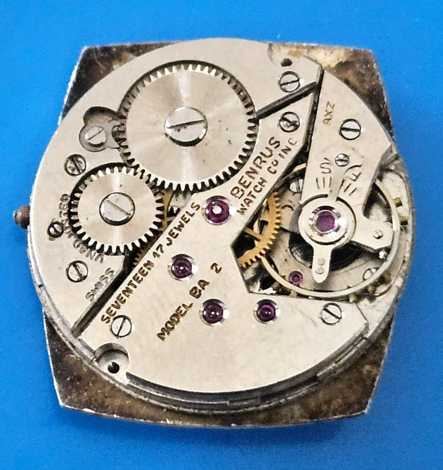BENRUS ENDURABLE BA2 17J Watch Movement (BALANCE RUNS WHEN ROTATED) lot125