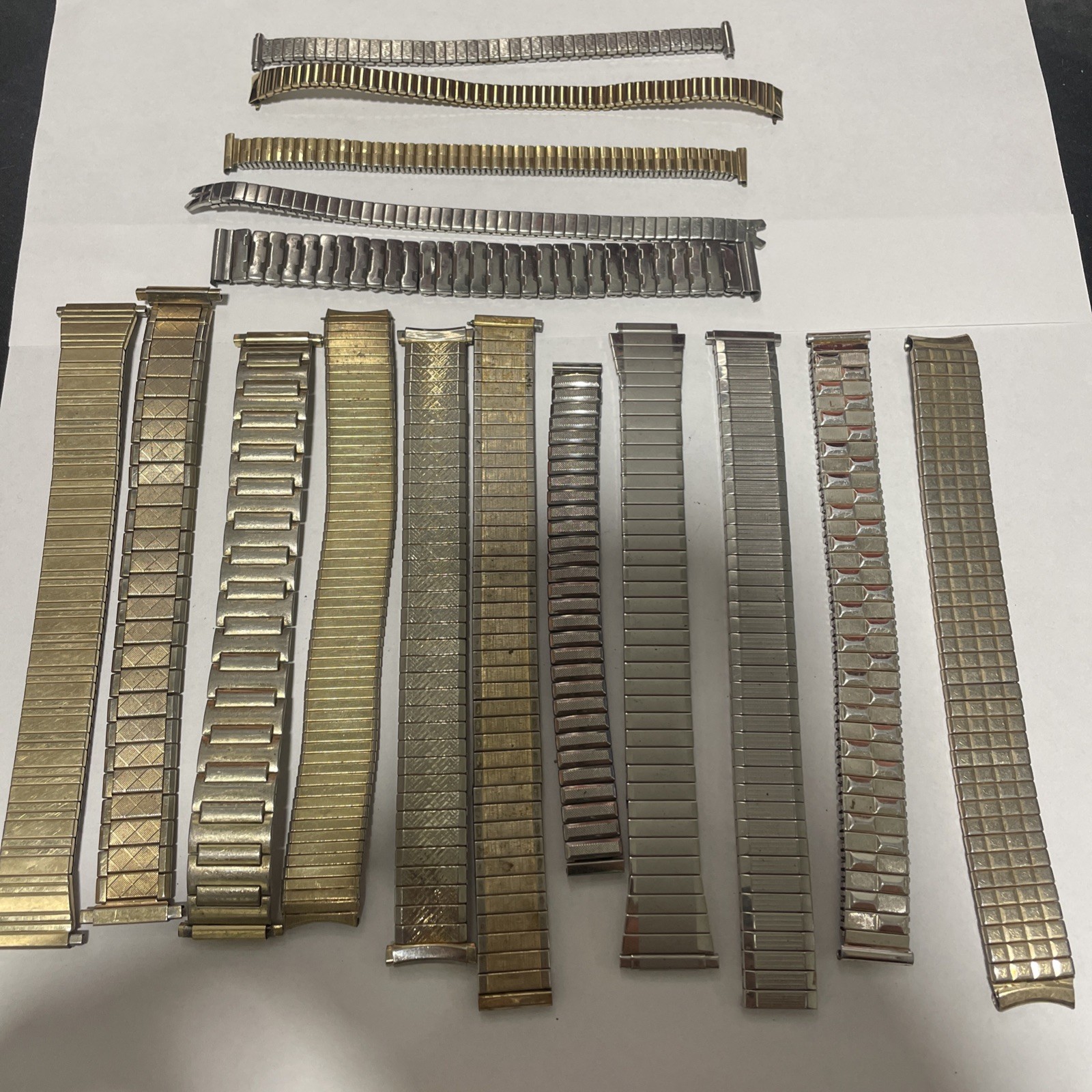 Lot Of 16 Stainless Steel Watch Straps variety of Men’s And Womens Watch Straps