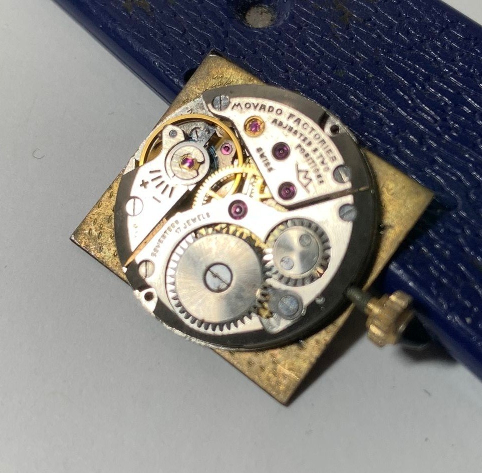 1950s Movado Factories Caliber 248 17 Jewels 9 Lignes Movement & Dial- RUNS !!
