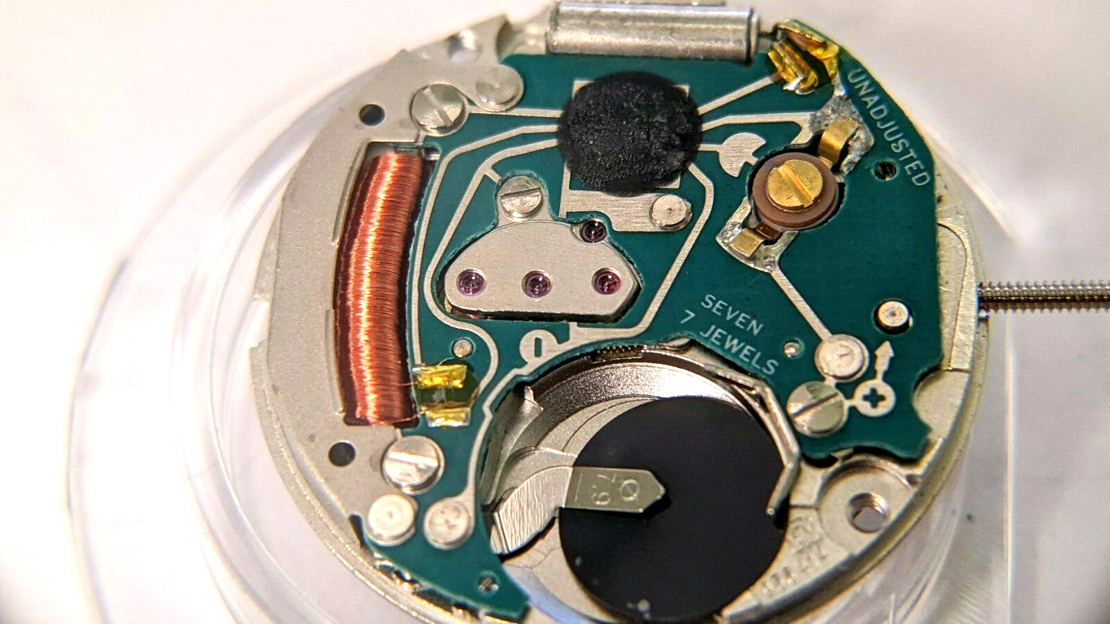 ETA 956.414 movement new date at 3 o’clock for watch repair Genuine Swiss ETA