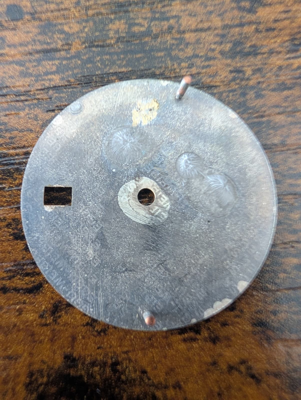 ROLEX OYSTER PERPETUAL DATE 1501 SILVER STICK DIAL – POOR CONDITION