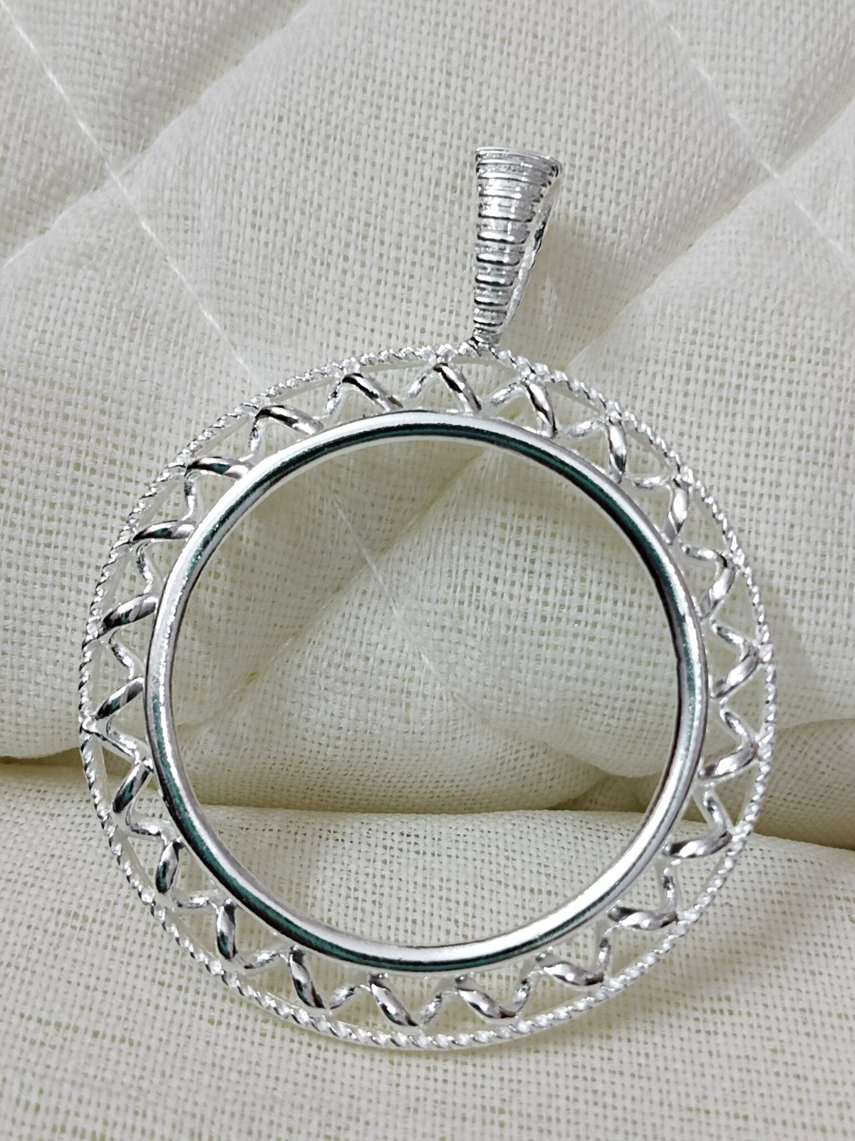925 Sterling Silver Round Bezel Pendant Blank Bezel holder Coin Connector