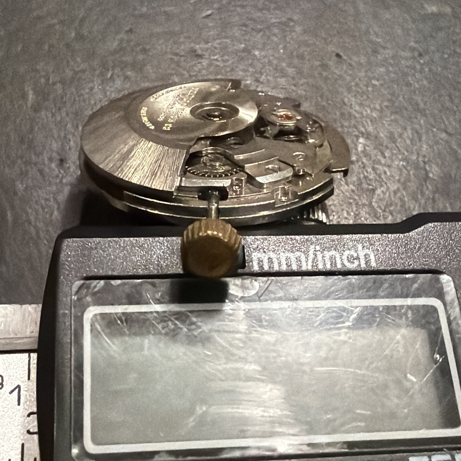 AG12 VINTAGE MEN’S WALTHAM AUTOMATIC WRIST WATCH MOVEMENT UNTESTED SOLD AS IS***
