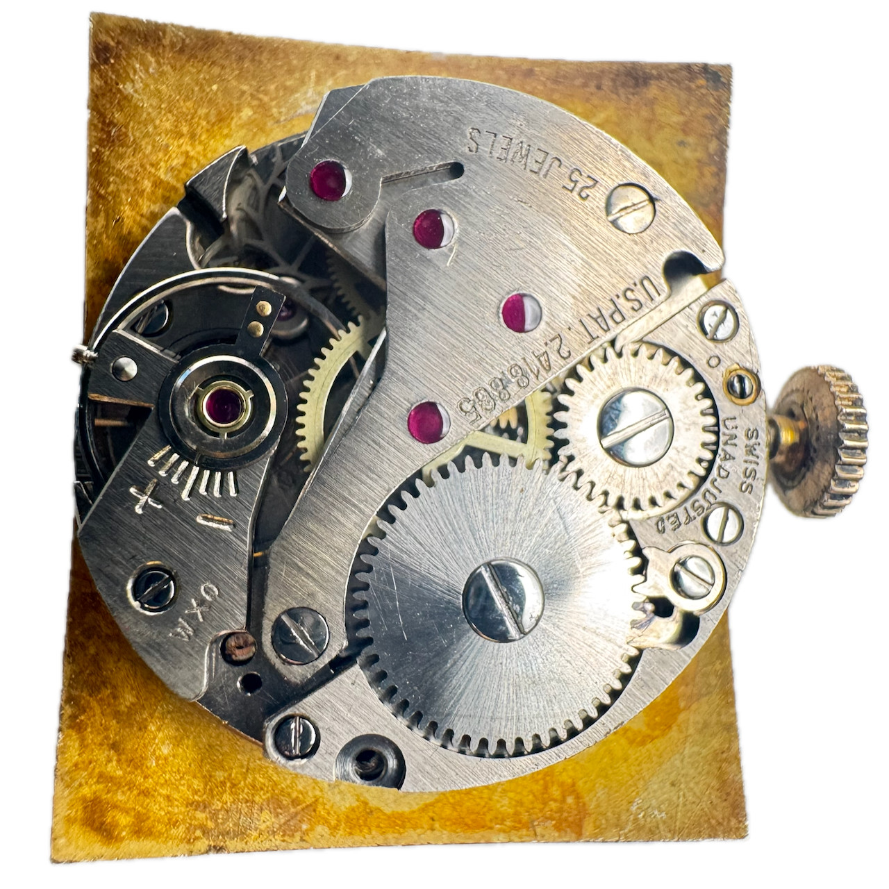 Vintage 19.5mm Waltham “25” Shockproof Mechanical Wristwatch Movement Swiss Runs