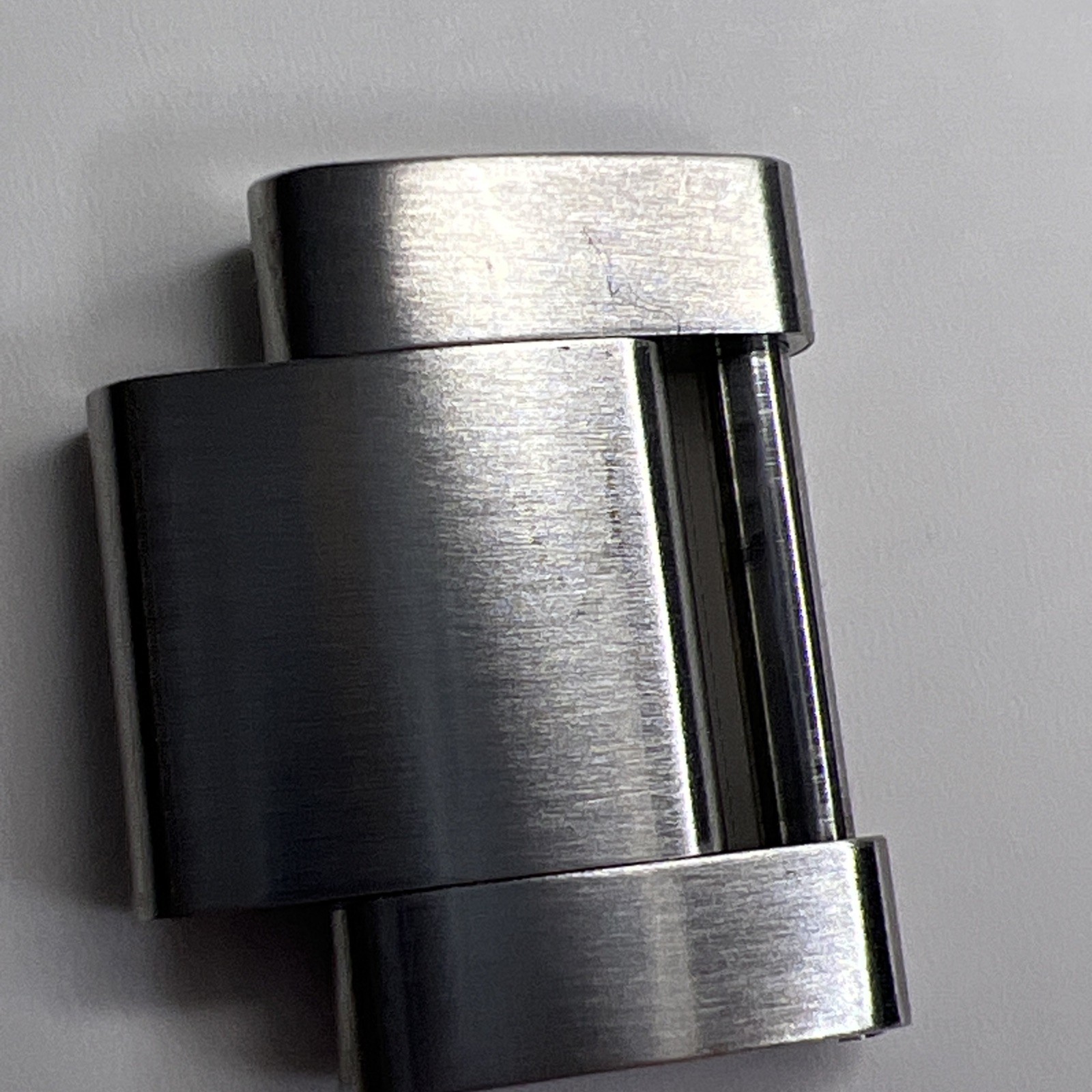 Genuine ROLEX Explorer II Steel Oyster Link w/ Screw Pin for Ref. 214270